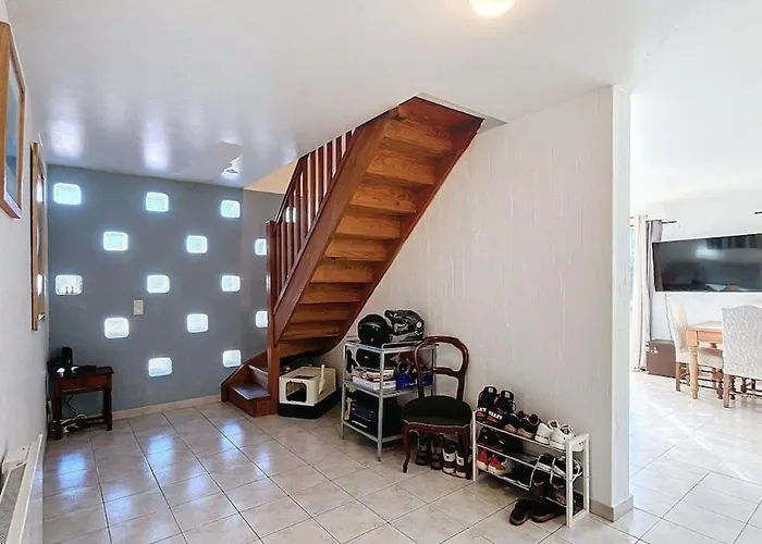 Duplex Spacieux Avec Piscine