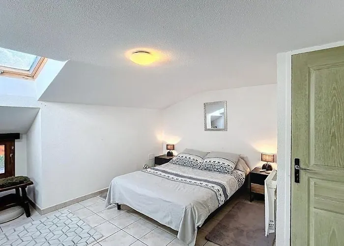 Duplex Spacieux Avec Piscine 아파트